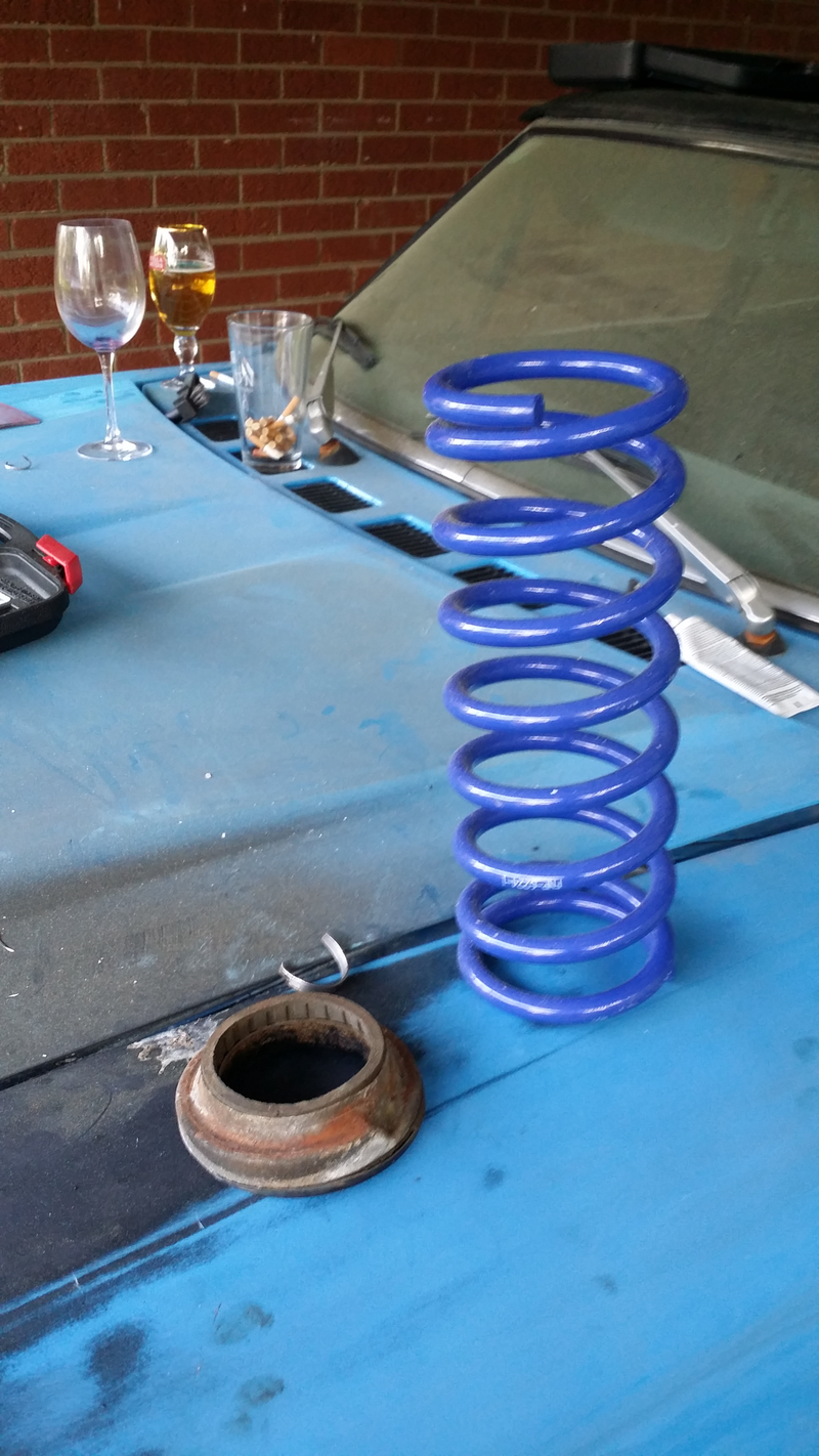 Illustration for article titled Do you still need these with closed-ended springs?